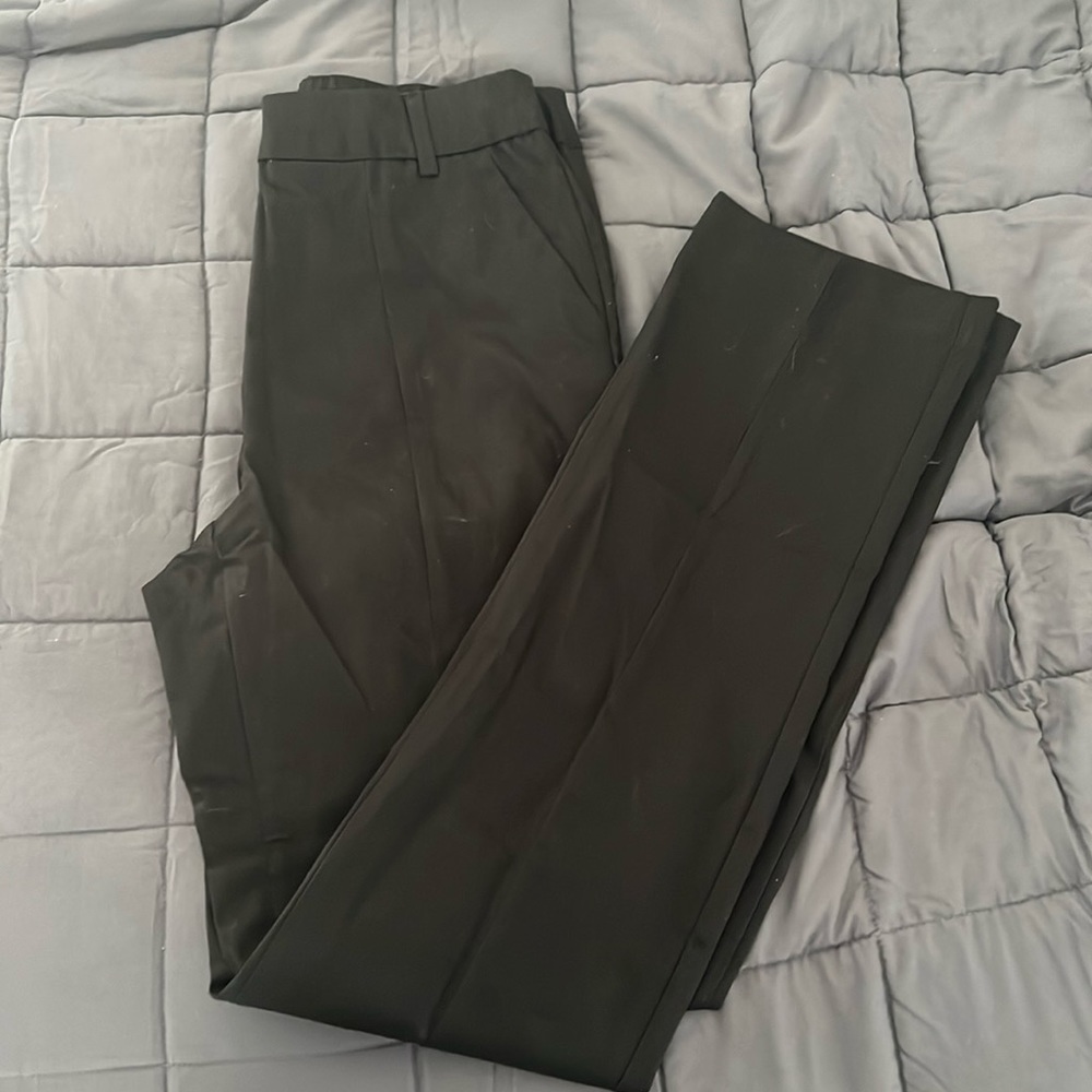 New York & Company New with Tags Black Dress pants Size small elastic back waist